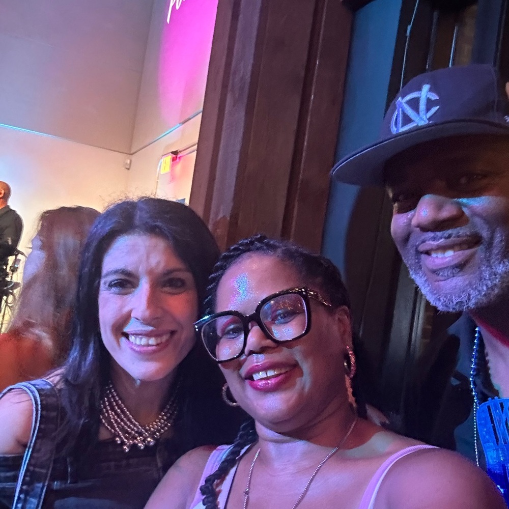 Like this listing to be notified for my next live show!! - Picture 12 of 15